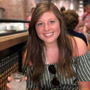 Meet your Posher, Carissa